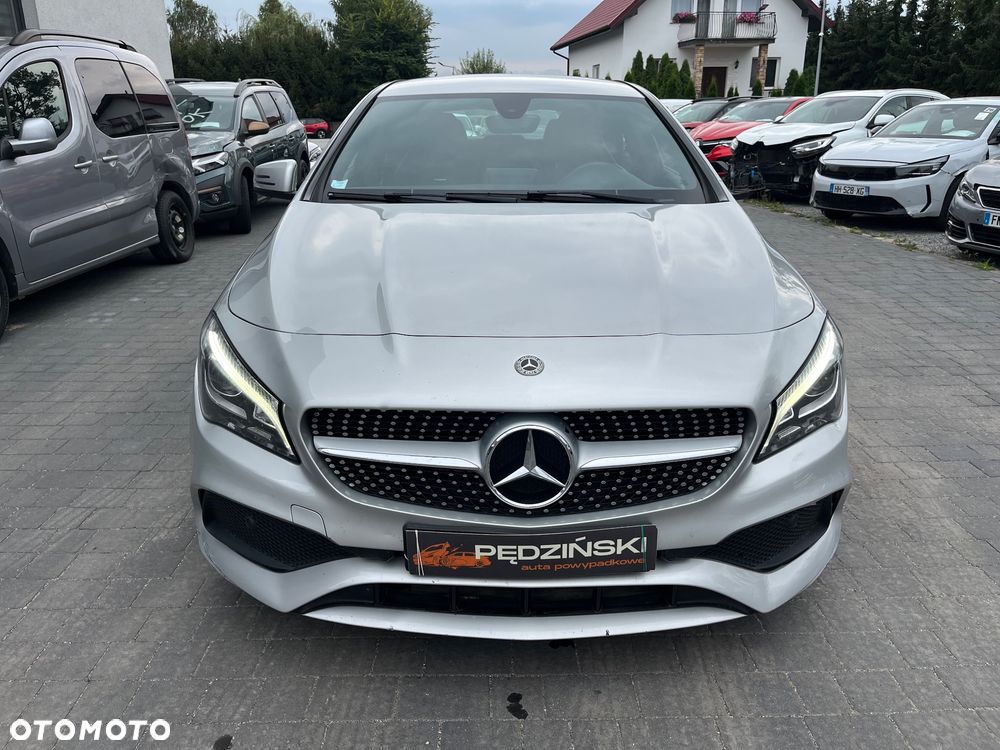 Mercedes-Benz CLA 180 Peak Edition - 2