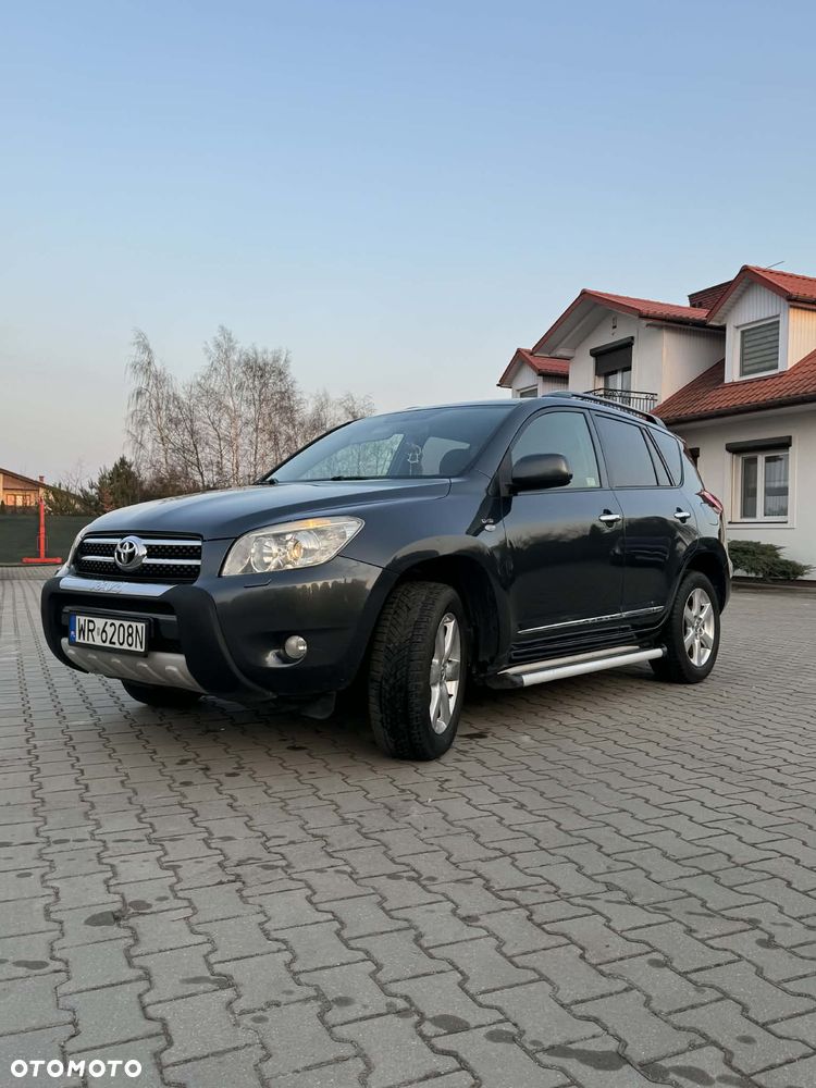 Toyota RAV4 2.2 D-4D Premium - 2