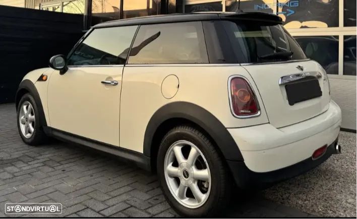MINI 3 Portas Cooper - 3