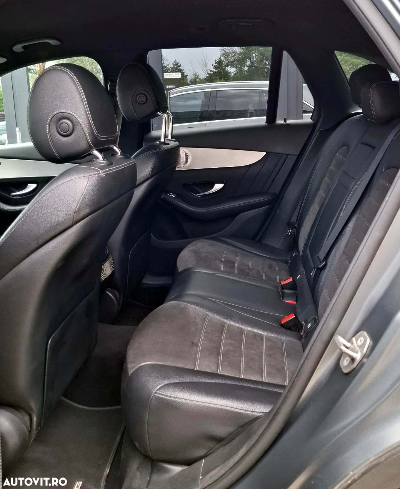 Mercedes-Benz GLC 200 4Matic 9G-TRONIC AMG Line - 8