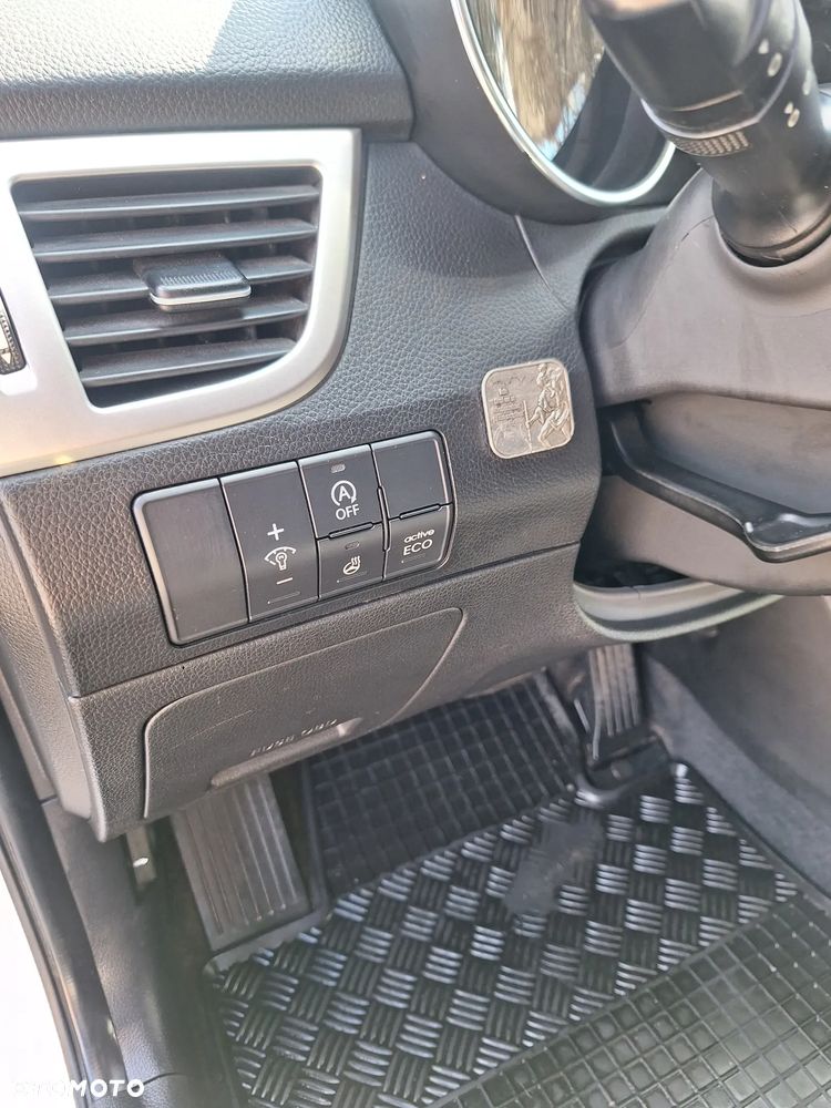 Hyundai i30 1.6 CRDi Premium DCT - 7