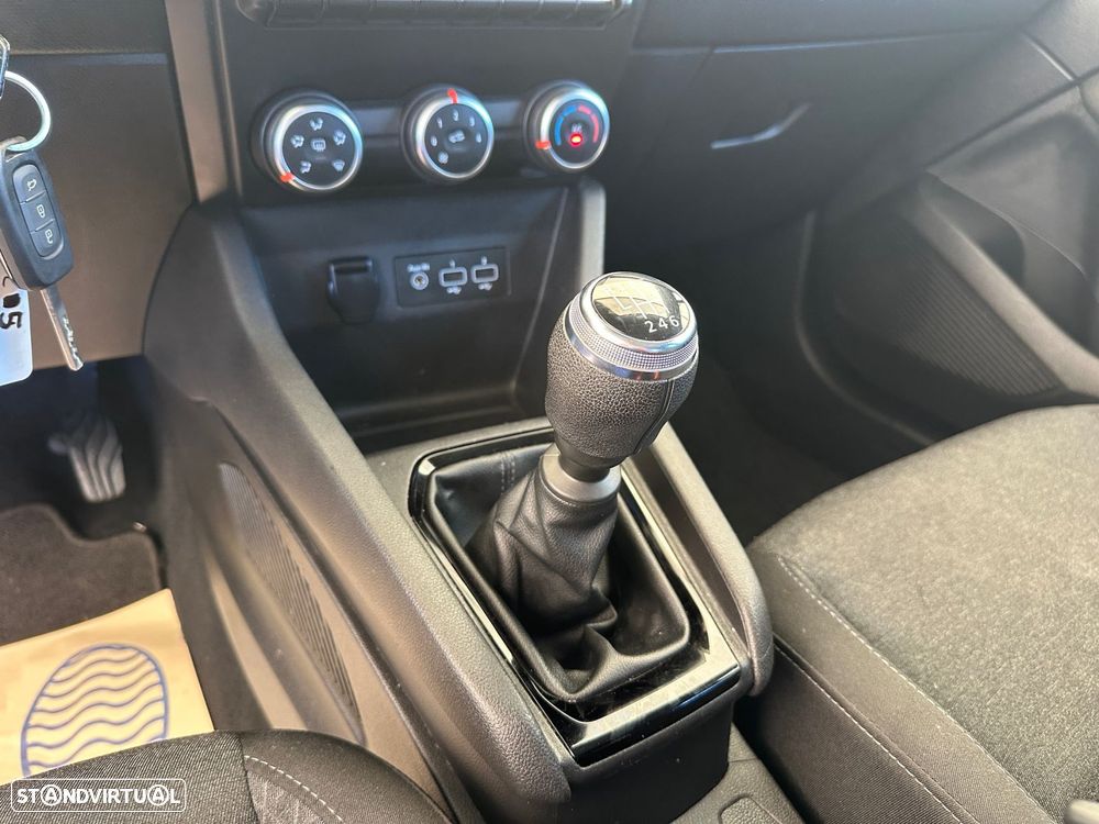 Renault Clio TCe 90 EQUILIBRE - 18