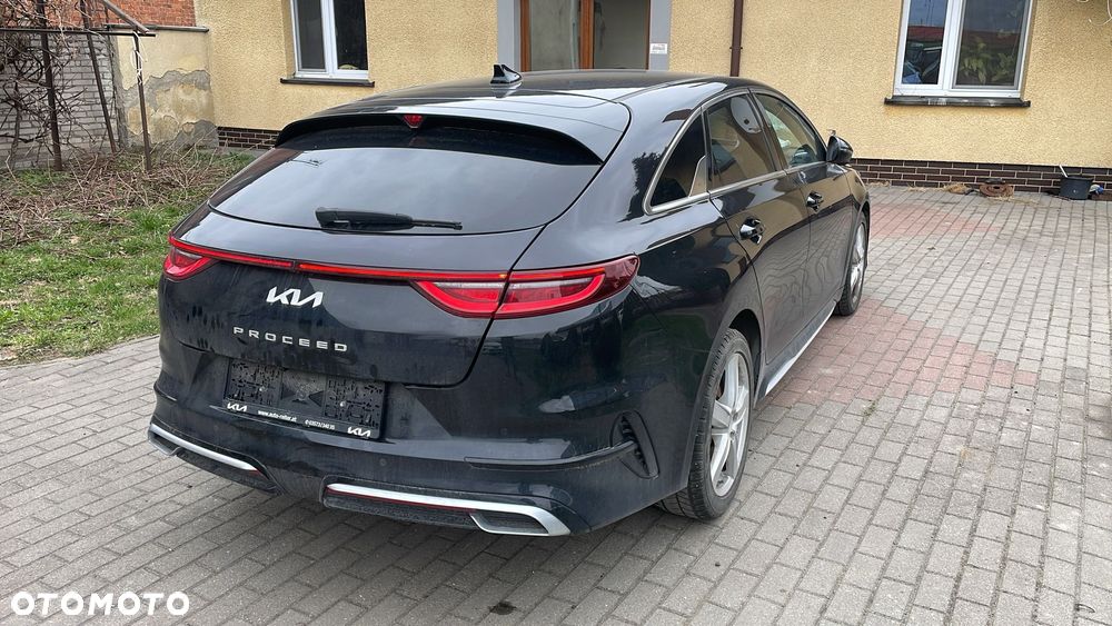 Kia ProCeed 1.5 T-GDI DCT7 OPF GT LINE - 4