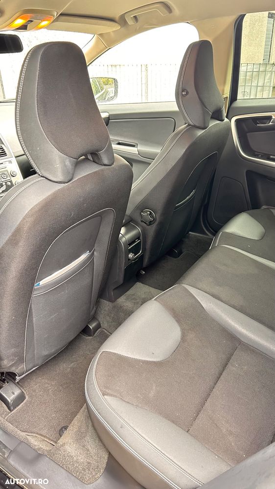 Volvo XC 60 D3 Aut. Summum - 7