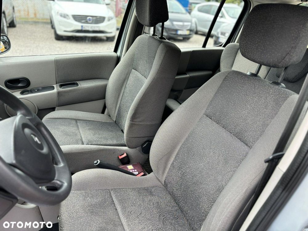 Renault Modus 1.4 16V Alize - 15