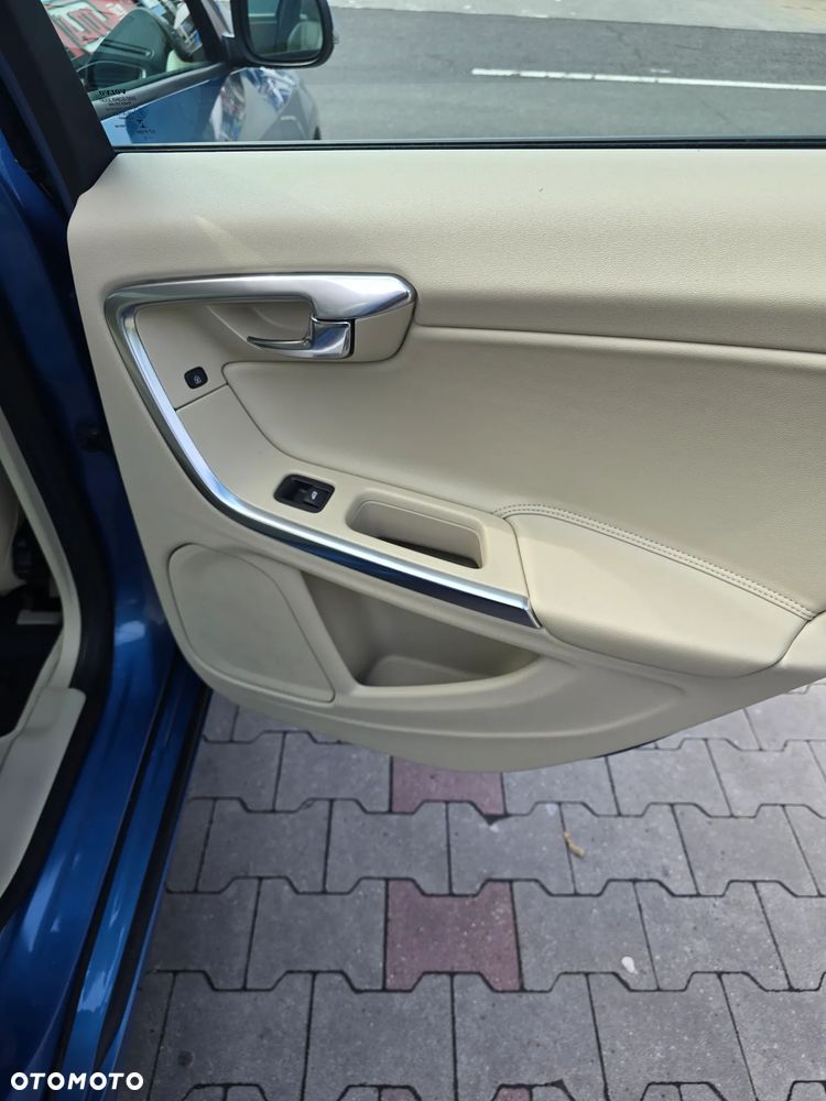 Volvo S60 T5 Drive-E R-Design Momentum - 35