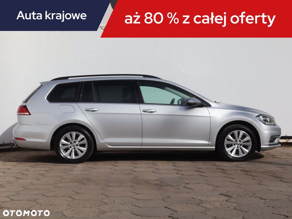 Volkswagen Golf Variant - 8