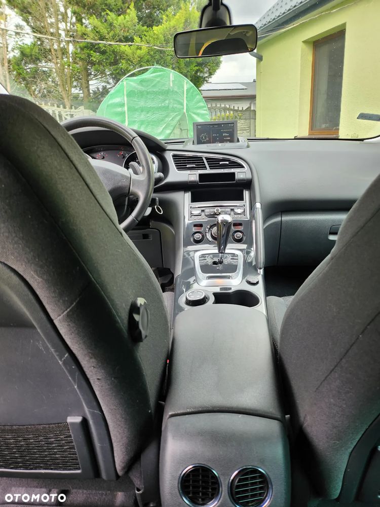 Peugeot 3008 e-HDi 115 ETG6 Stop&Start Allure - 11