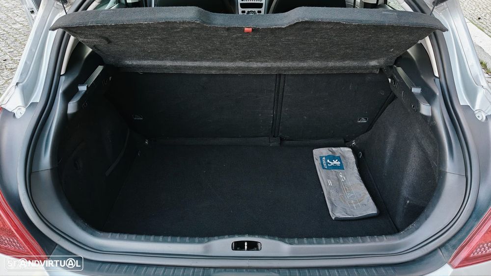 Peugeot 308 1.6 HDi Executive - 9