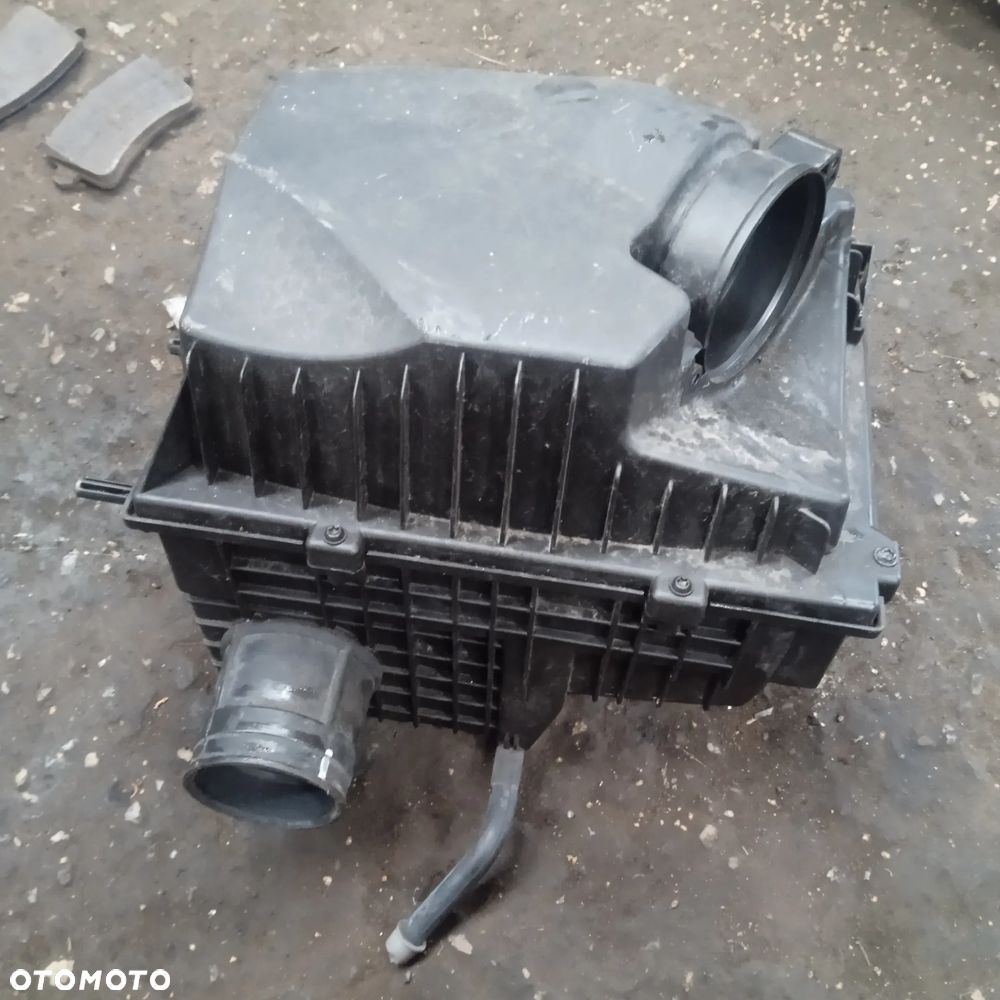 Obudowa filtra powietrza Master 2.3 165008632R - 1