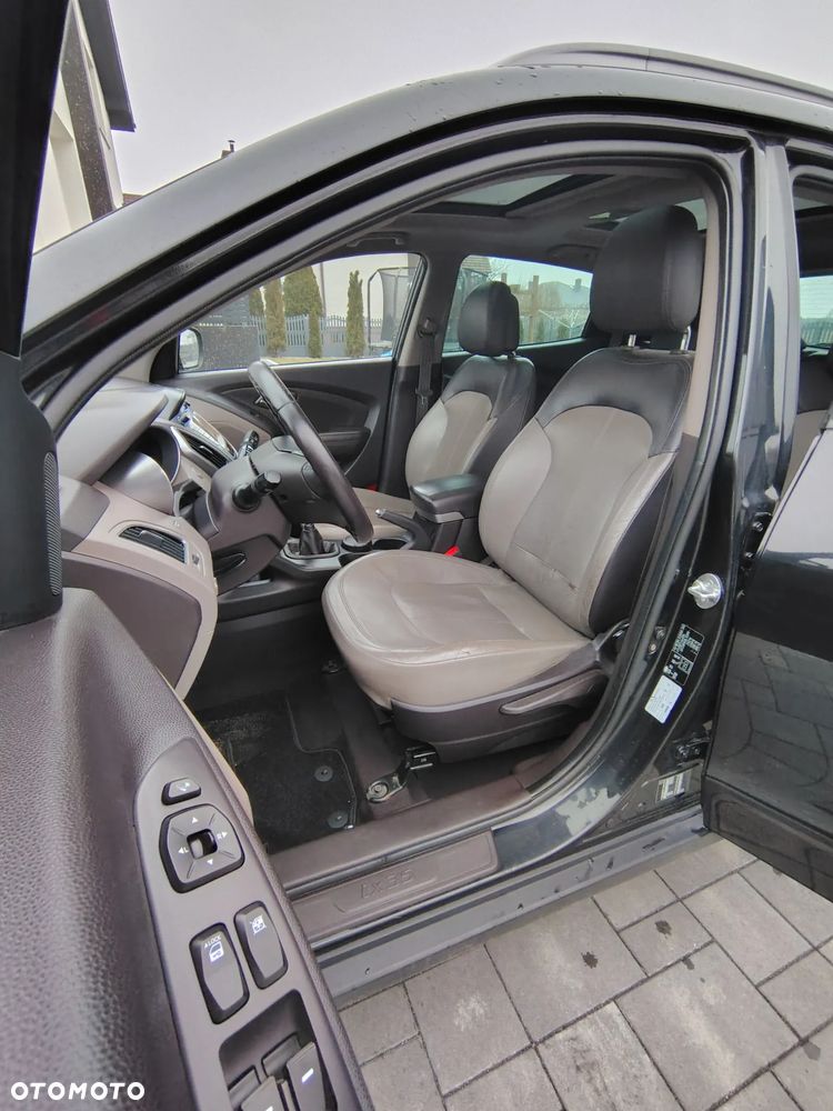 Hyundai ix35 2.0 CRDi 4WD Premium - 26