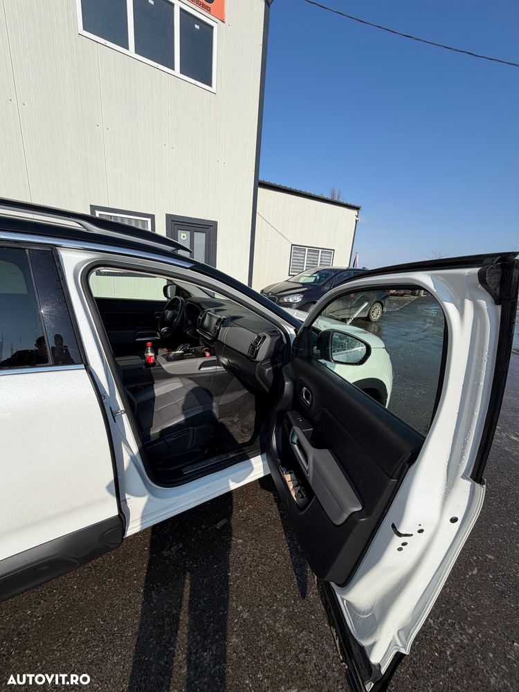 Citroën C5 Aircross 1.6 FWD 225 EAT8 Shine - 12