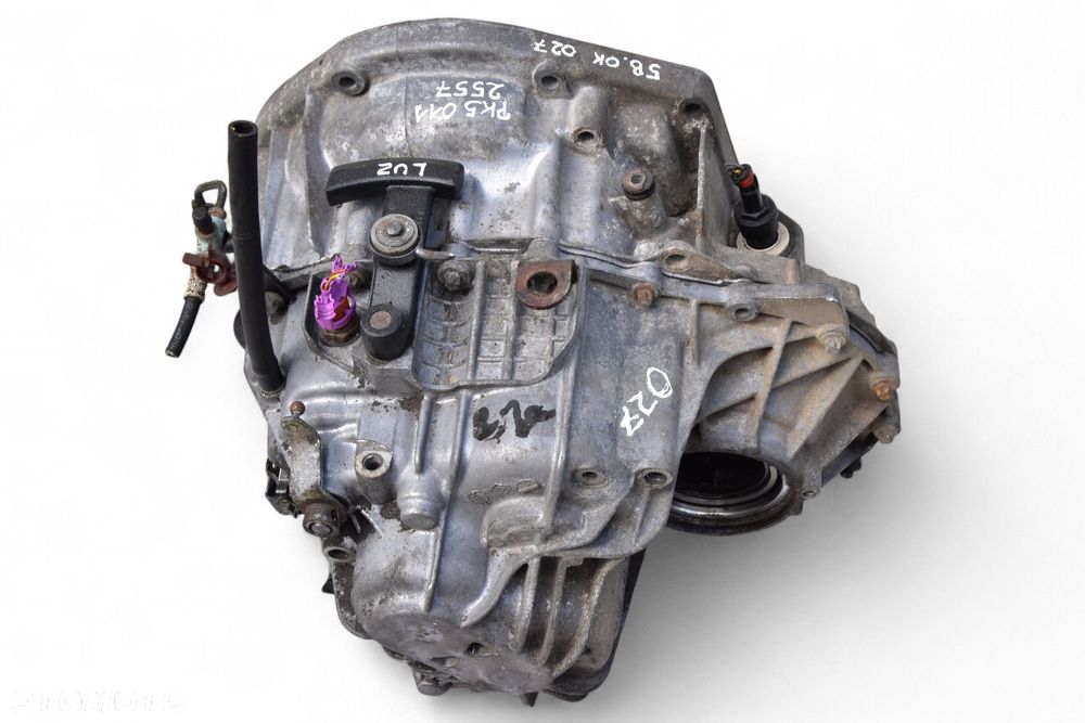 Skrzynia Biegów Manualna TRAFIC VIVARO PRIMASTAR 1.9 dCi PK5011 5 biegów - 5