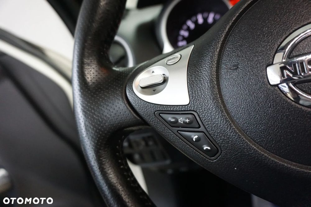 Nissan Juke 1.6 Tekna - 32