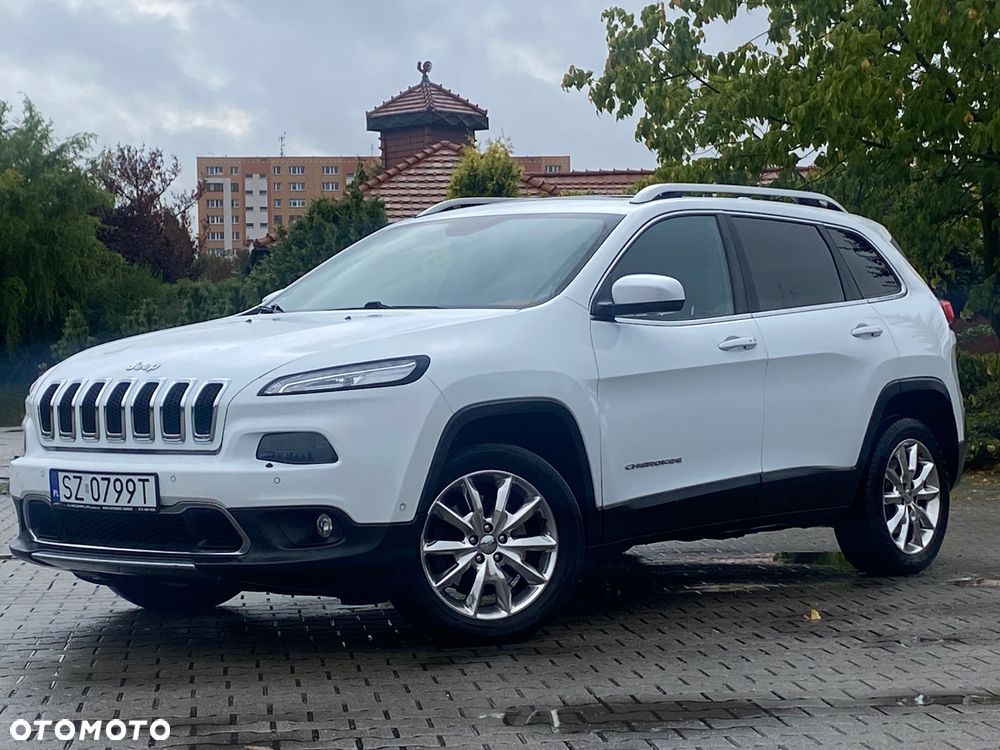 Jeep Cherokee - 3