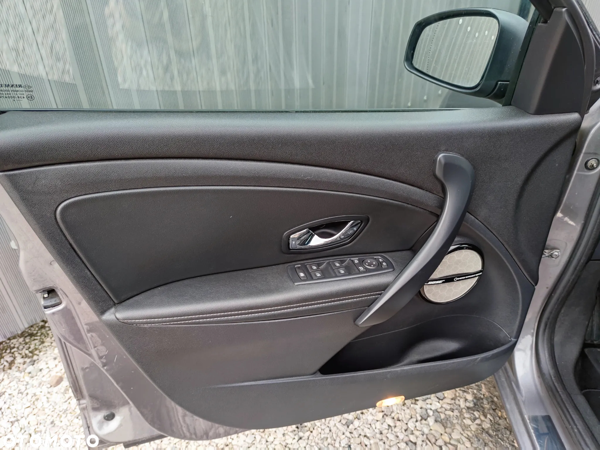 Renault Megane Grandtour ENERGY TCe 130 BOSE EDITION - 28