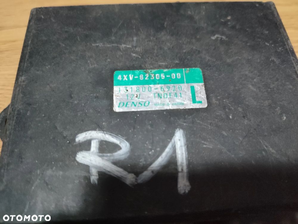 Moduł zapłonowy, komputer, sterownik Yamaha R1 RN04 - 2