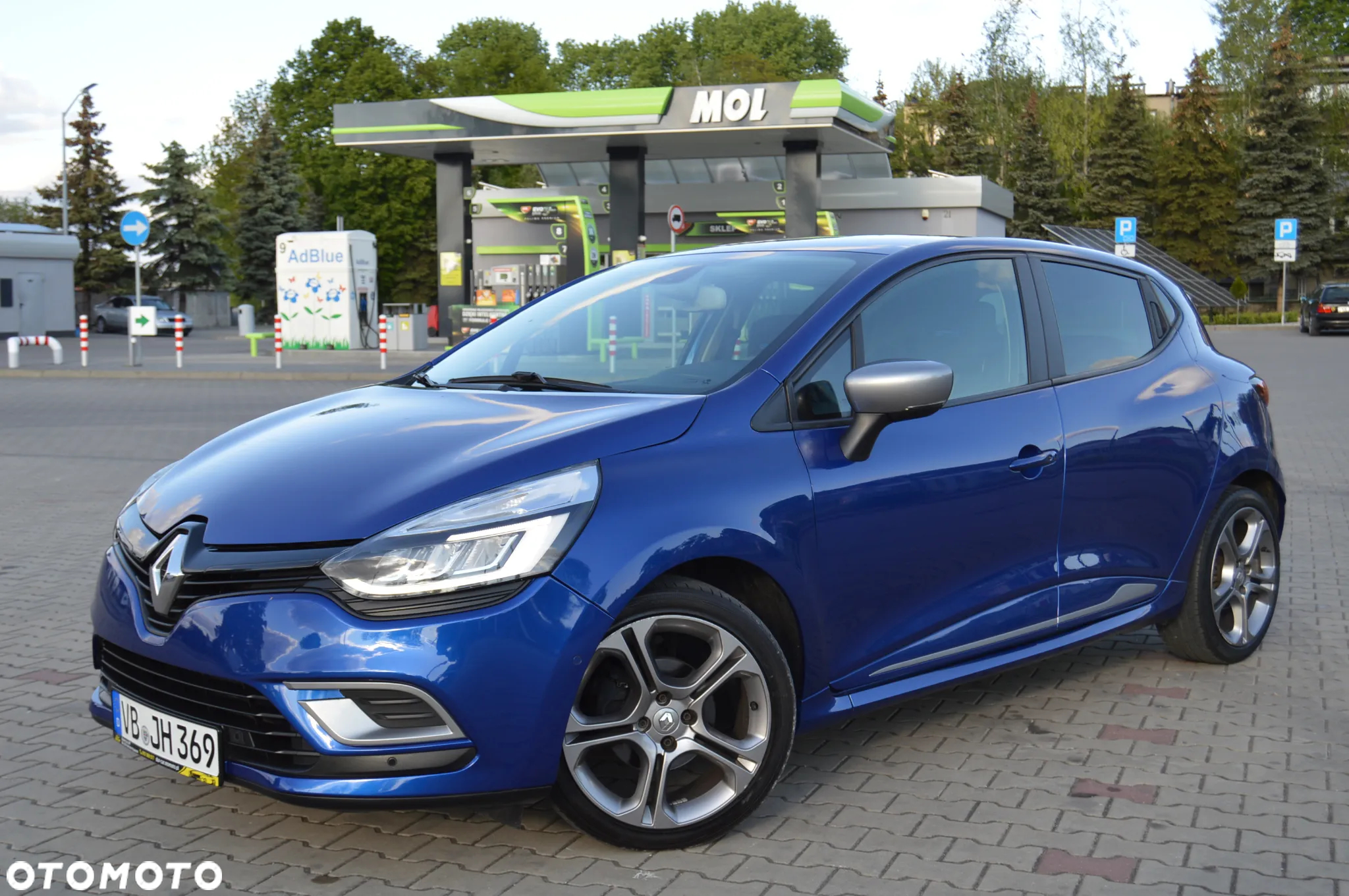Renault Clio ENERGY TCe 120 Bose Edition - 13