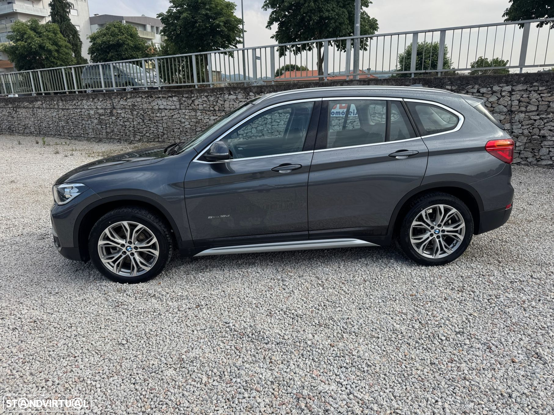 BMW X1 18 d sDrive xLine - 5