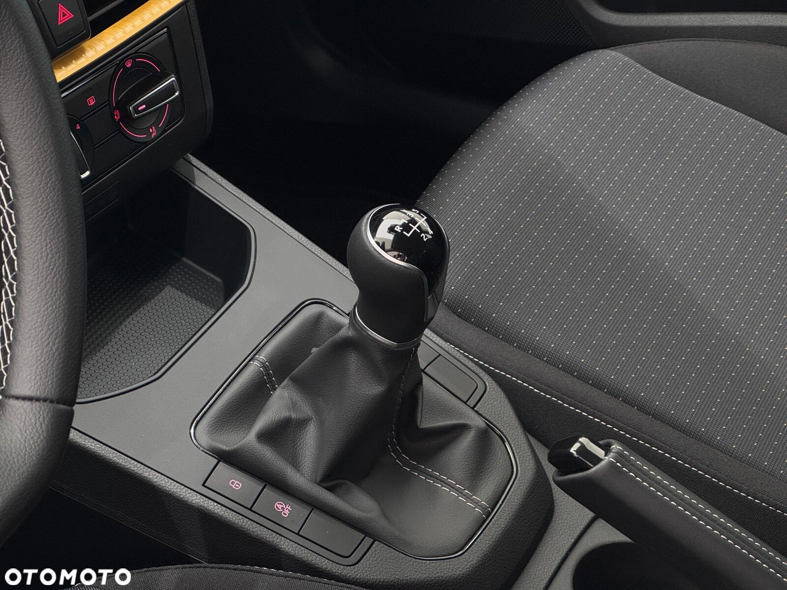 Seat Ibiza 1.0 TSI Style S&S - 9