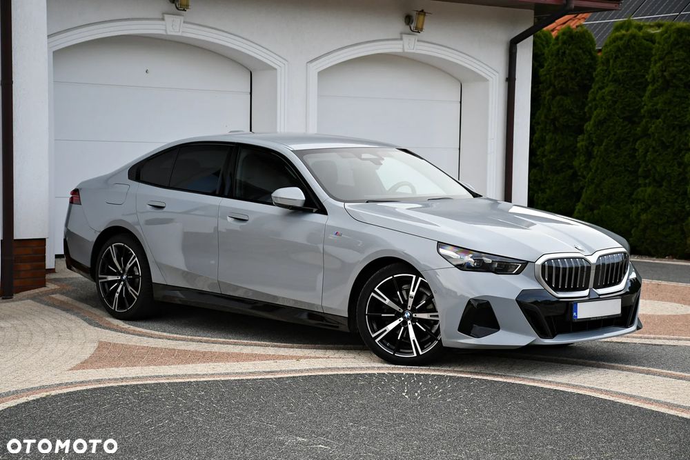 BMW Seria 5 520d mHEV M Sport - 9