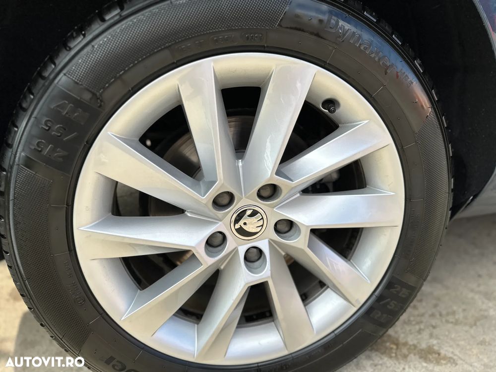 Skoda Superb 2.0 TDI Ambition - 13