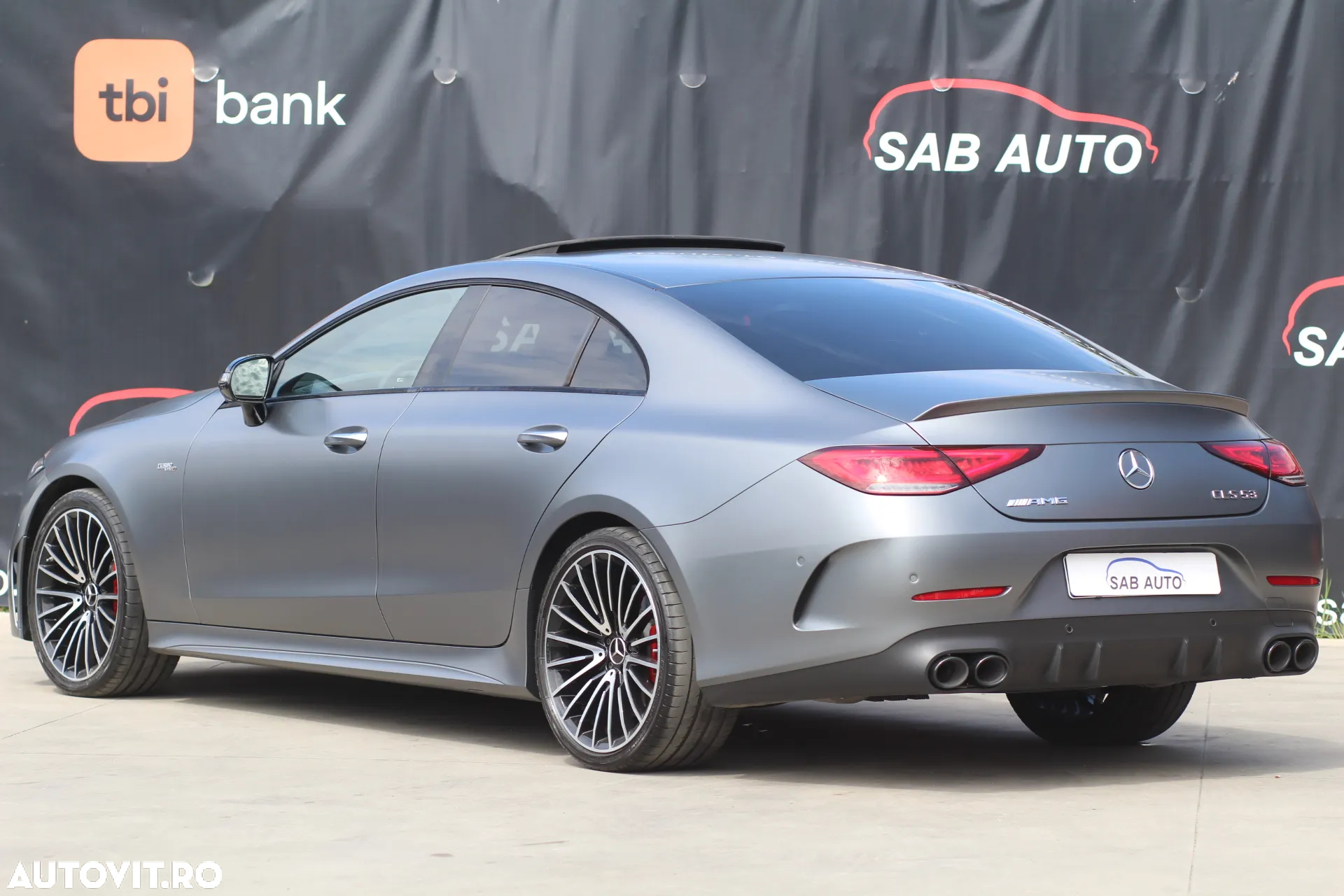 Mercedes-Benz CLS - 33