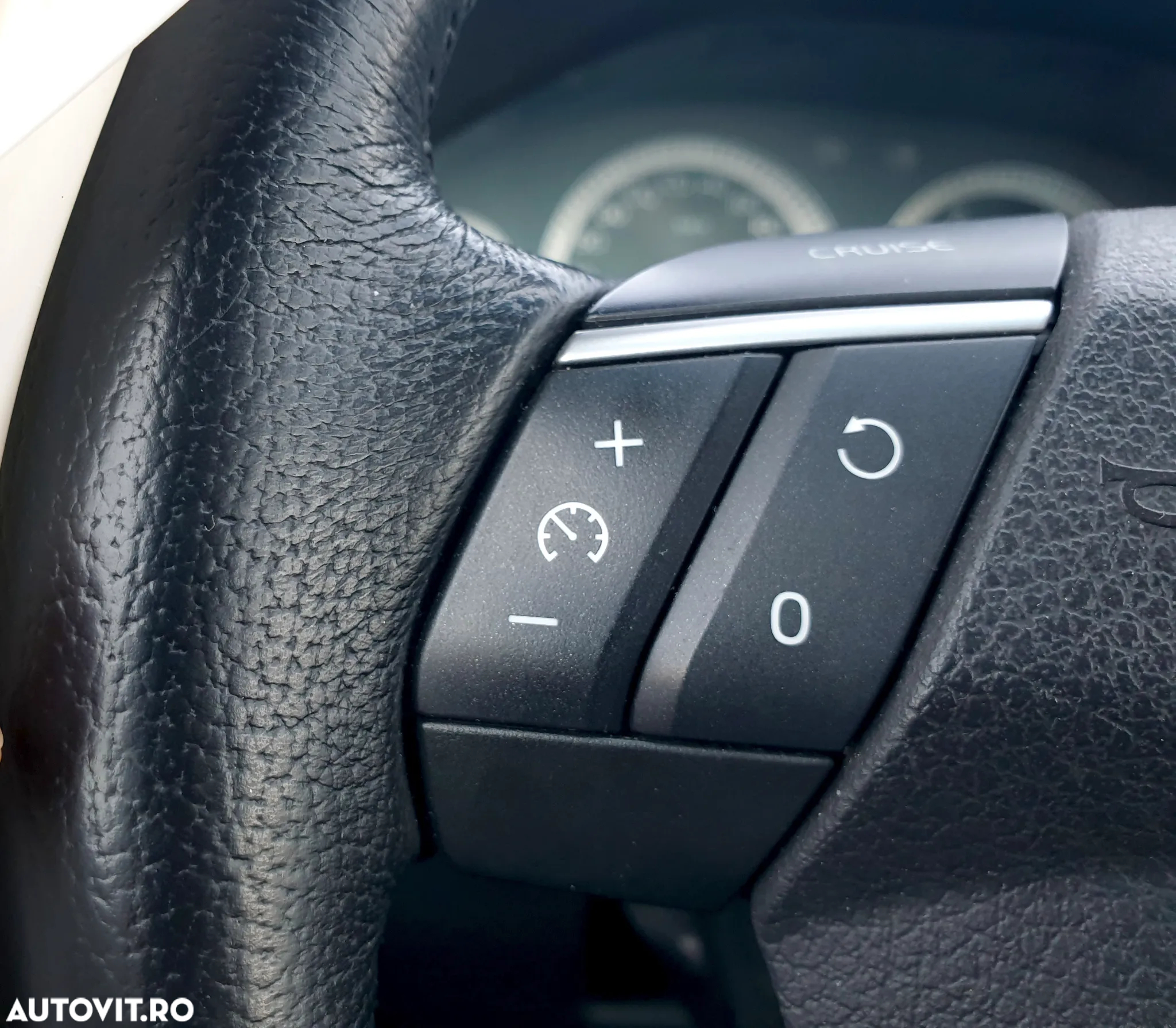 Volvo XC 90 D5AWD - 33