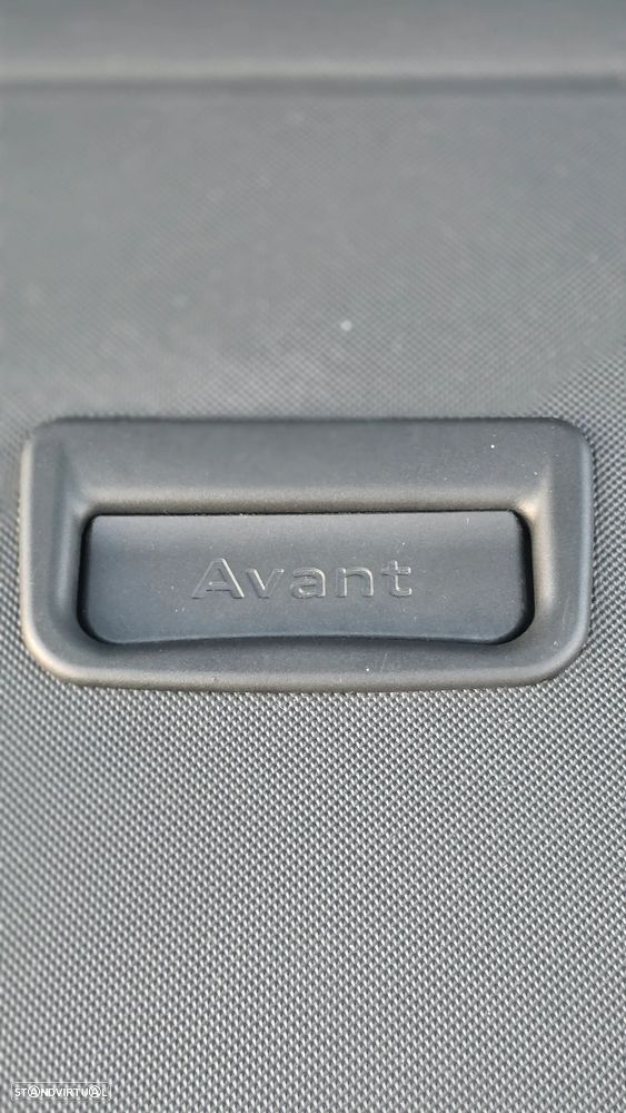 Audi A4 Avant 2.0 TDI multitronic Business Line Advance - 27