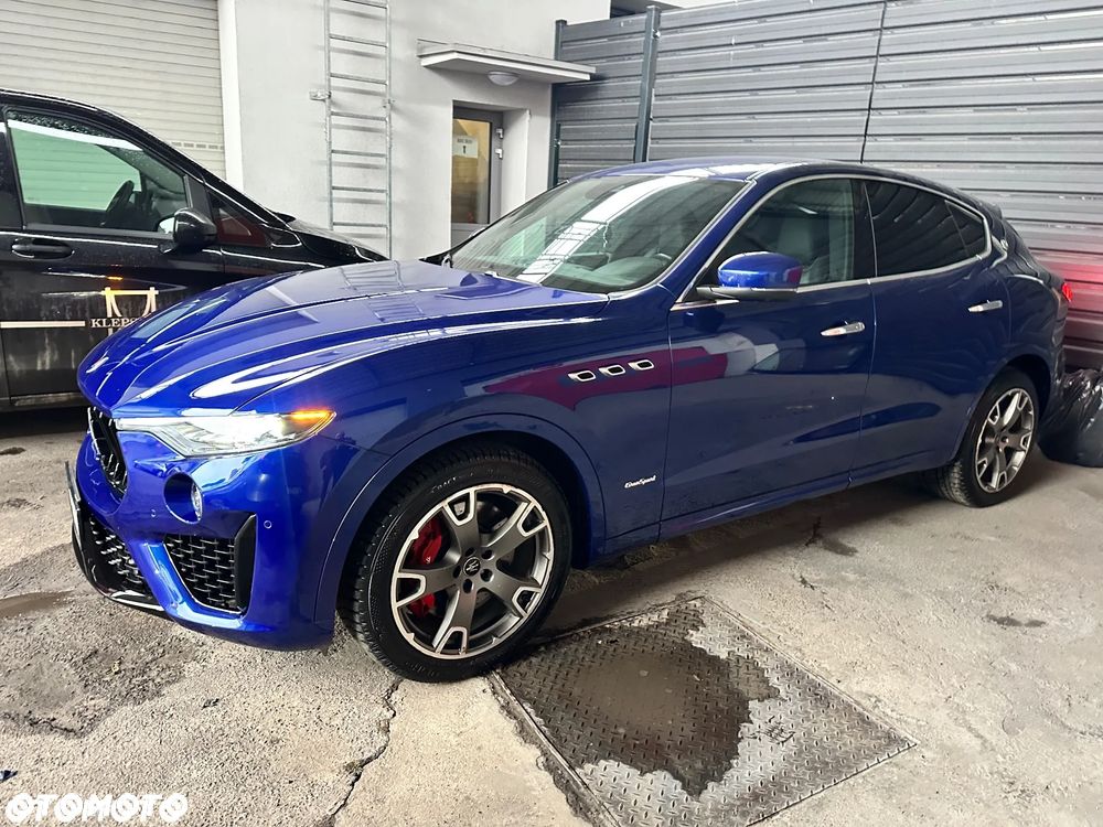 Maserati Levante Q4 - 2