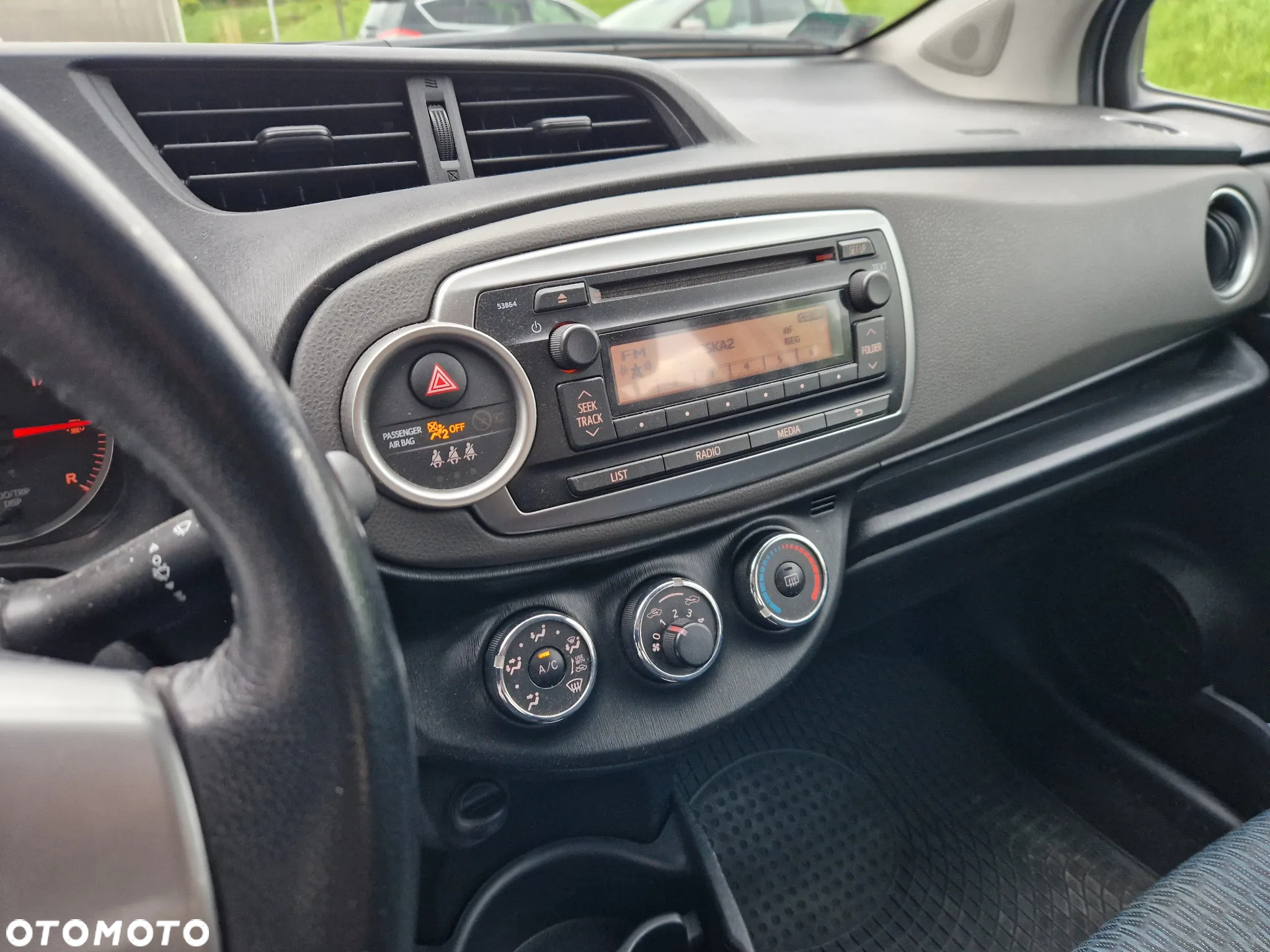 Toyota Yaris 1.33 Luna - 10