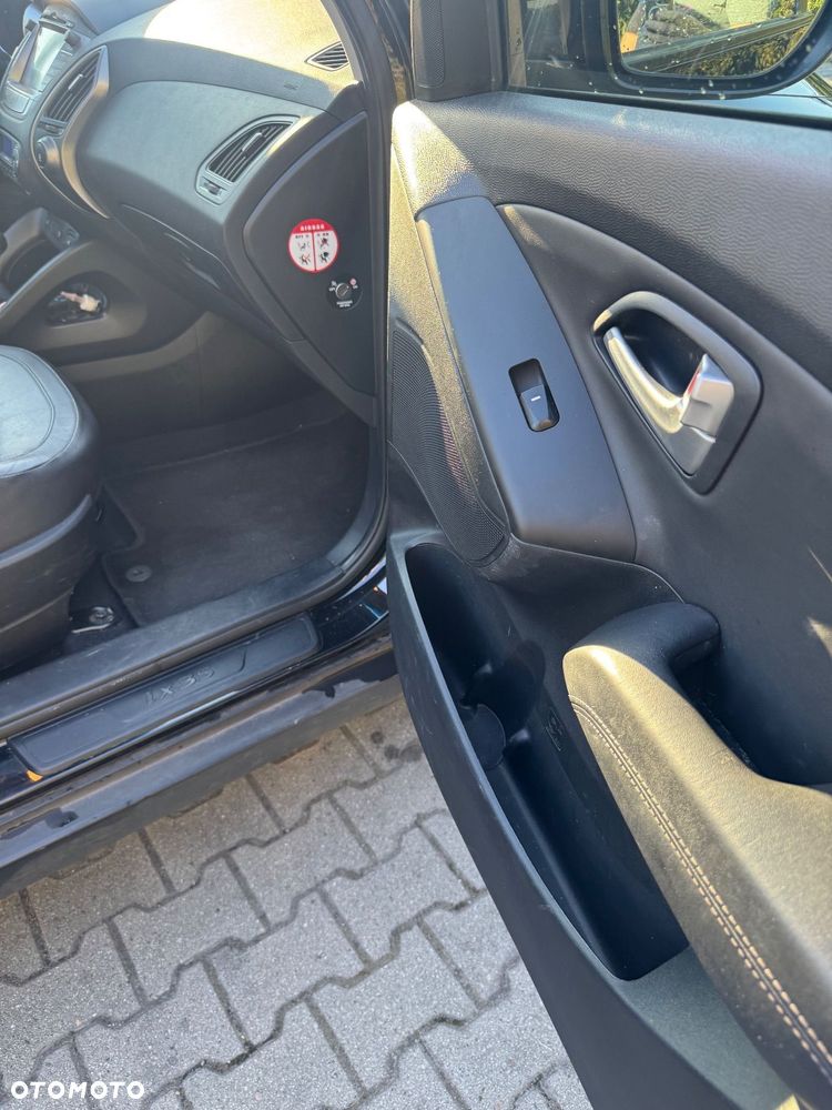 Hyundai ix35 2.0 CRDi Premium 4WD - 18