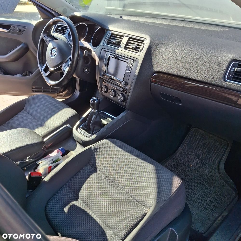 Volkswagen Jetta 2.0 TDI DPF BMT Comfortline - 22