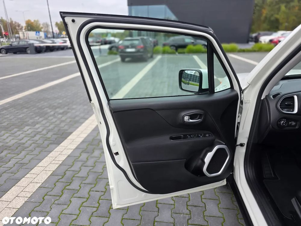 Jeep Renegade 1.6 E-TorQ Longitude FWD - 17