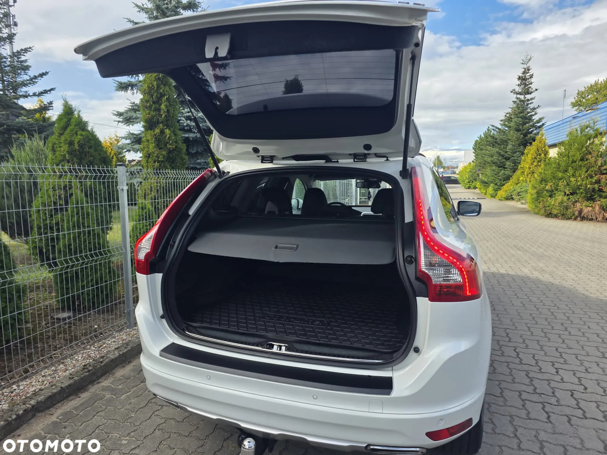 Volvo XC 60 D4 Momentum - 19