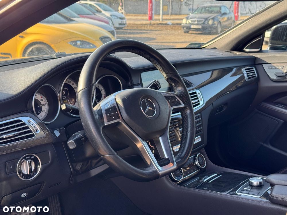 Mercedes-Benz CLS 350 BlueEFFICIENCY - 23