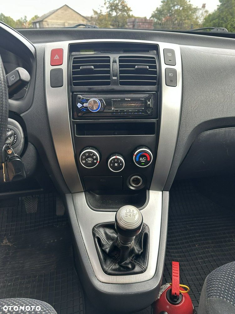 Hyundai Tucson - 16