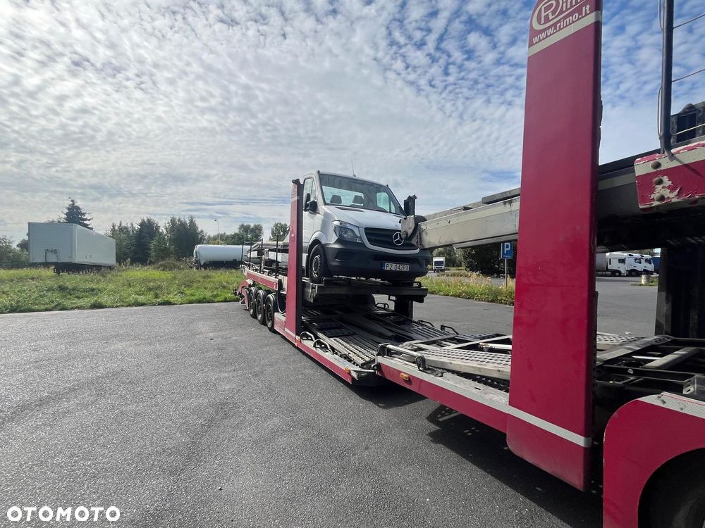 Mercedes-Benz ACTROS - 5