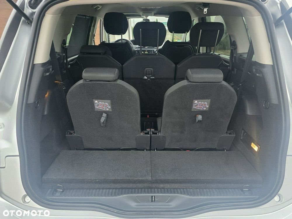 Citroën C4 Grand Picasso - 24