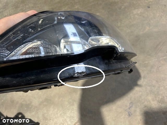 Peugeot 308 T9 lampa lampy Przód Prawa Lewa 96775230 96775229 Komplet - 8