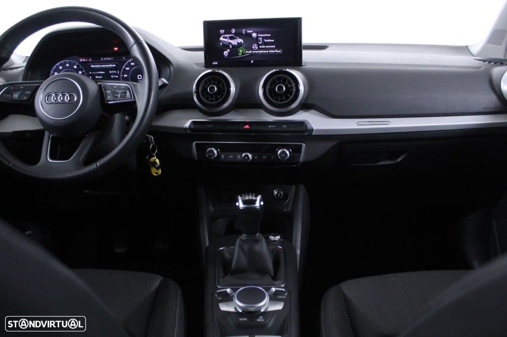 Audi Q2 30 TFSI Advanced - 17