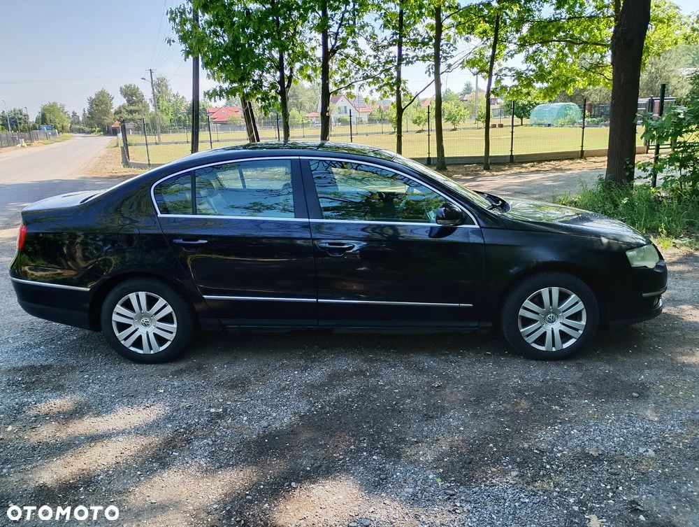 Volkswagen Passat 2.0 TDI DPF Highline DSG - 4