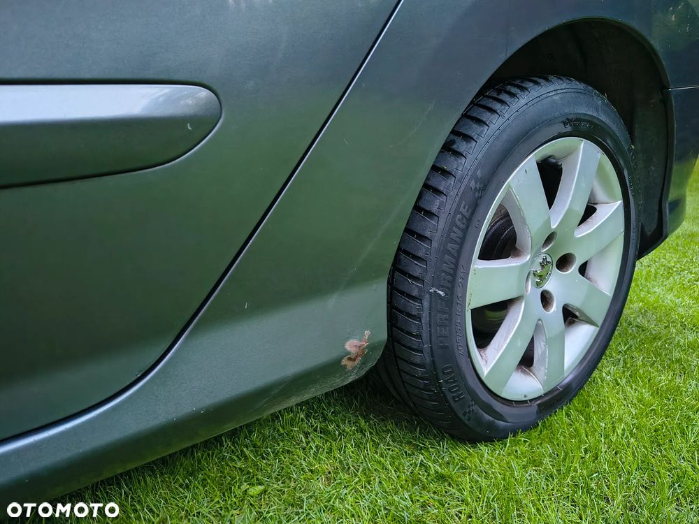 Peugeot 308 1.6 HDi Premium - 26