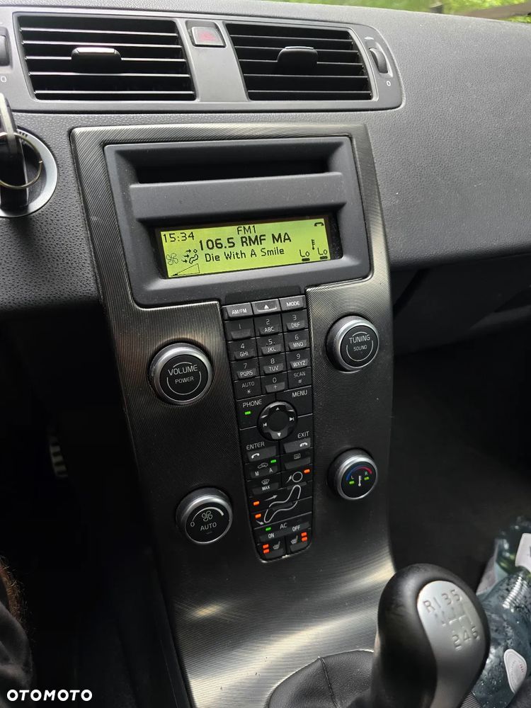Volvo C30 D2 DRIVe R-Design - 26