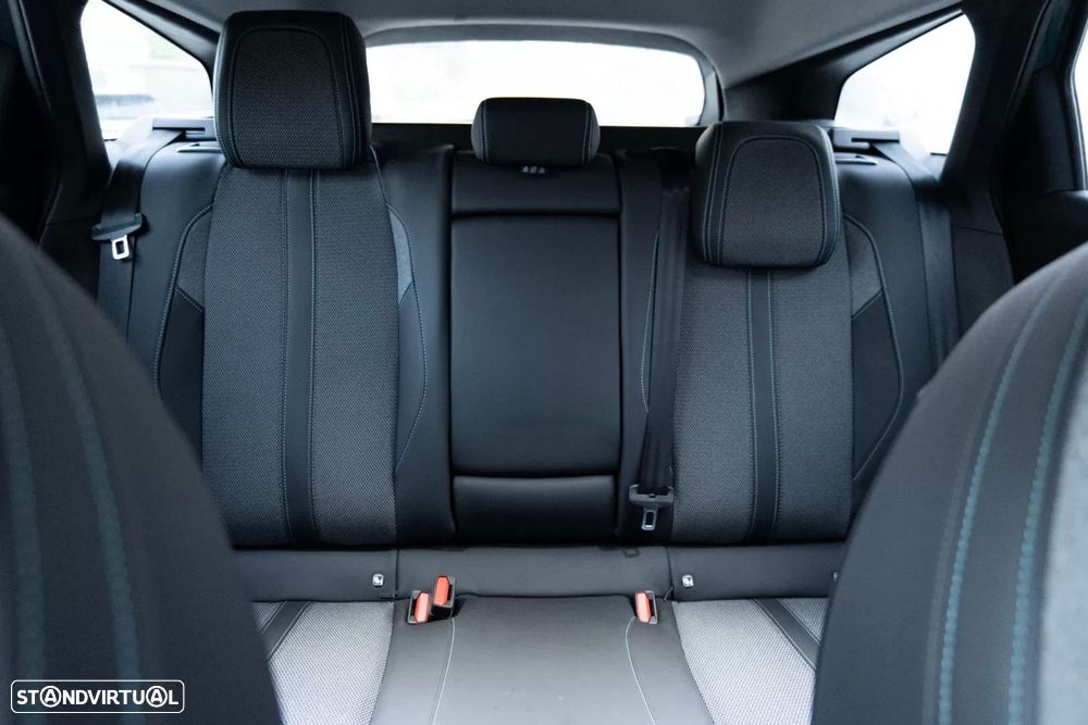 Peugeot 308 SW 1.6 Hybrid Allure Pack e-EAT8 - 16