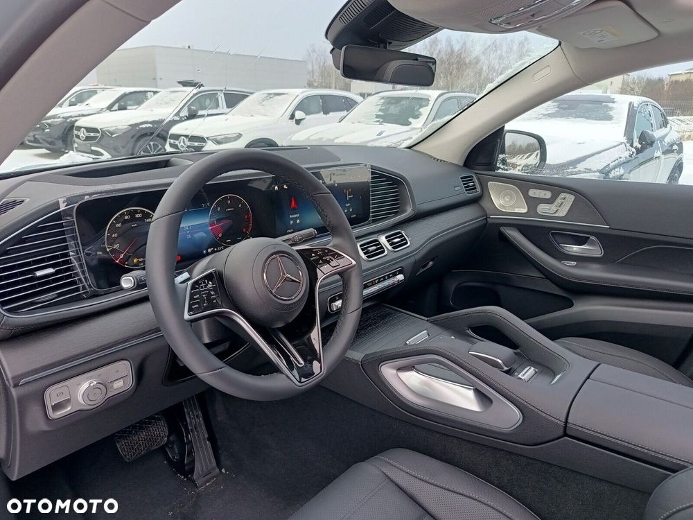 Mercedes-Benz GLE - 11