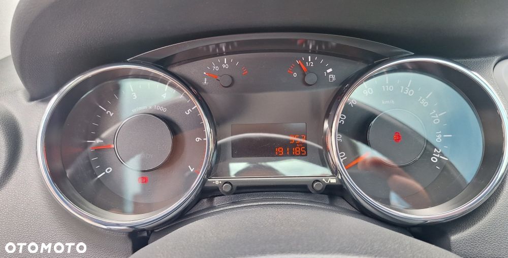 Peugeot 5008 120 VTi Premium - 13