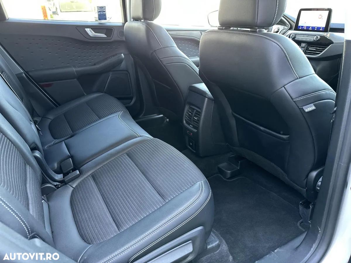 Ford Kuga 2.5 Duratec PHEV Titanium - 13