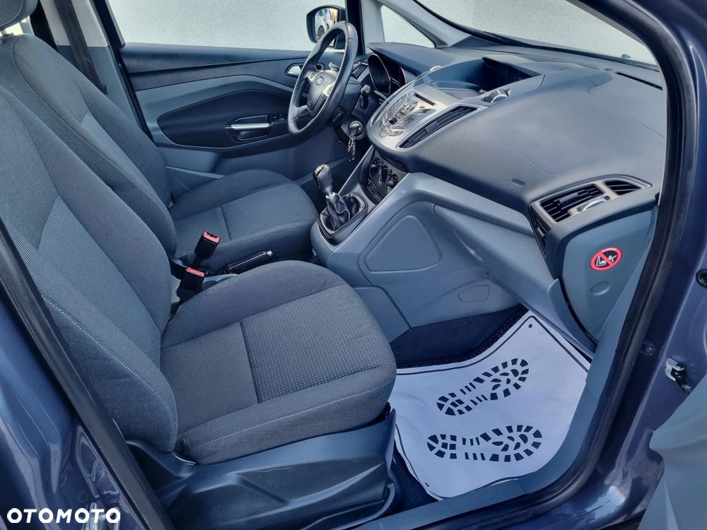 Ford Grand C-MAX 1.6 TDCi Titanium - 11