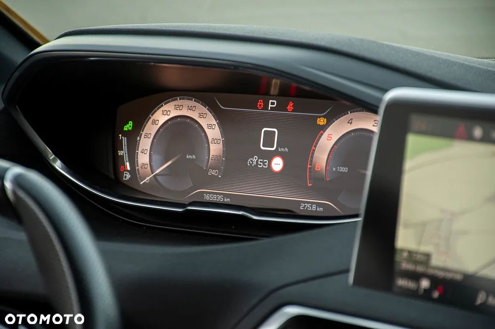 Peugeot 5008 2.0 BlueHDI GT S&S EAT8 - 18